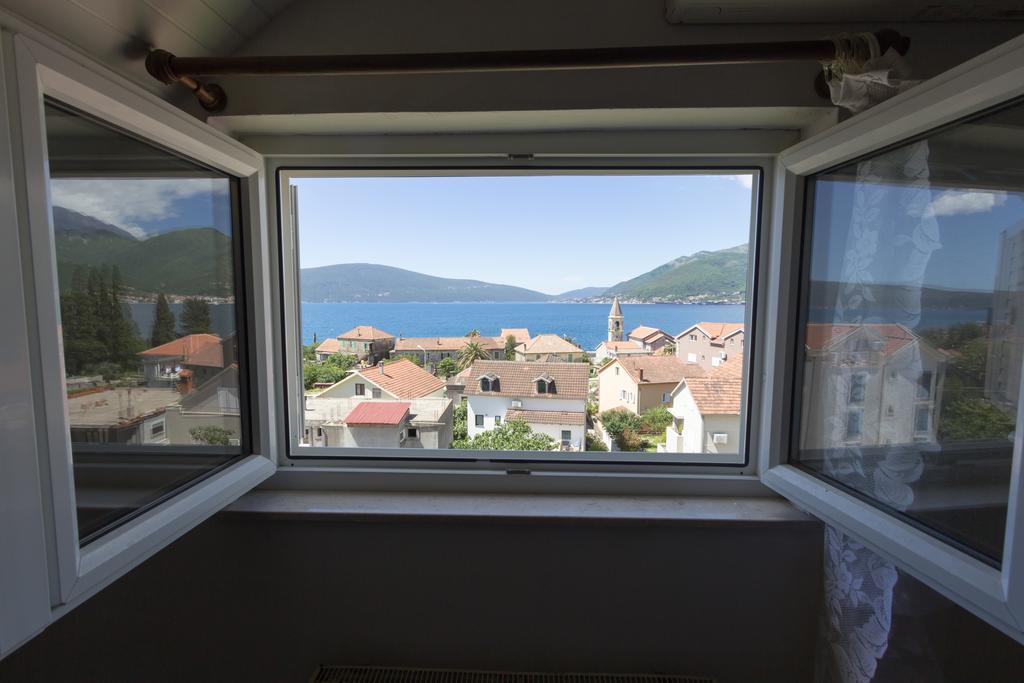 St. Roko Guest House Donja Lastva Exterior photo