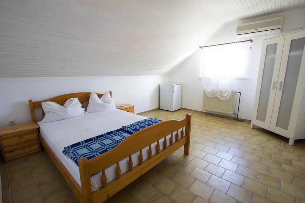 St. Roko Guest House Donja Lastva Exterior photo